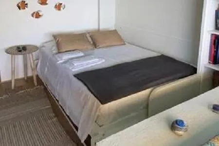 Blue - Com Acesso Privado A Apartamento *