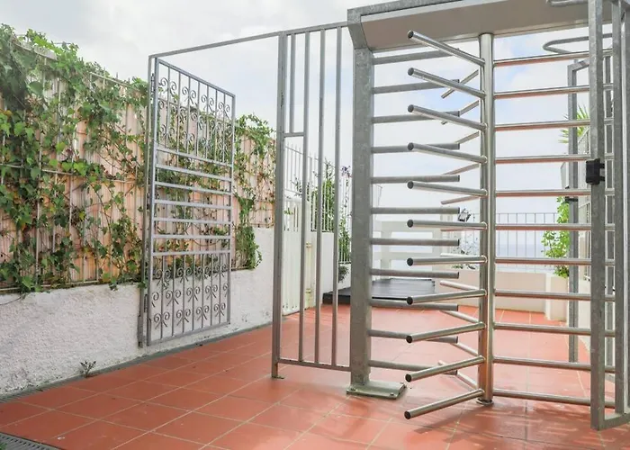 Blue - Com Acesso Privado A